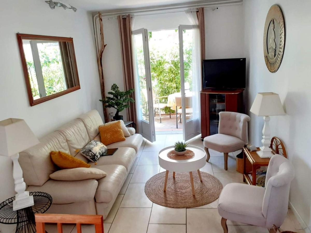 Appart Tres Cosy Et Confortable A Amelie Les Bains Luaran gambar
