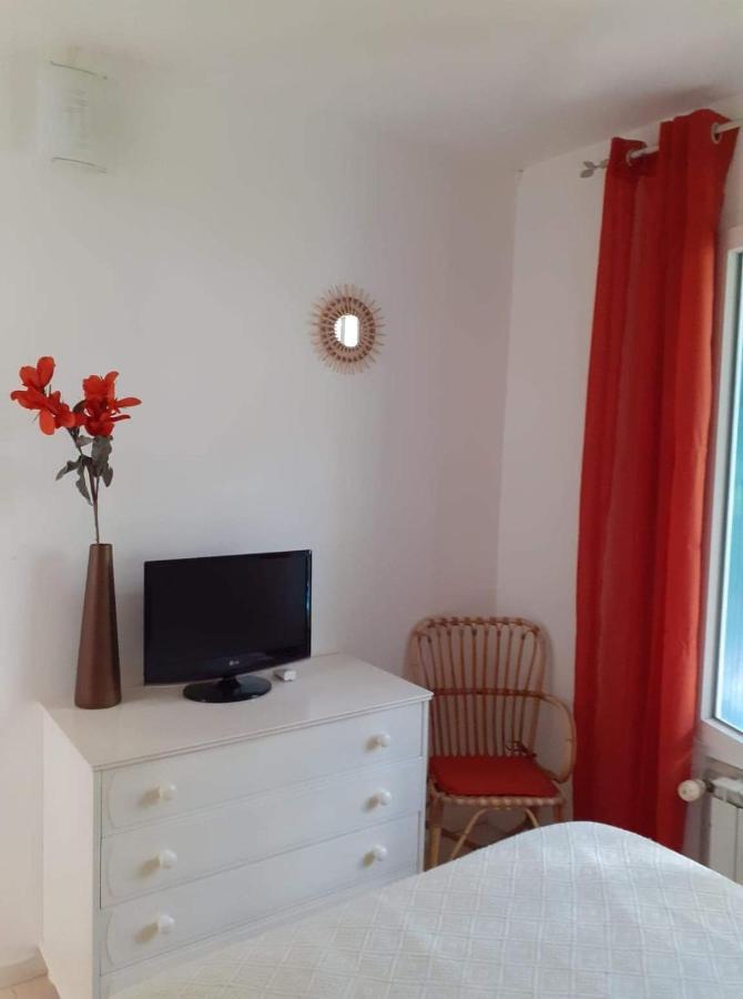 Appart Tres Cosy Et Confortable A Amelie Les Bains Luaran gambar