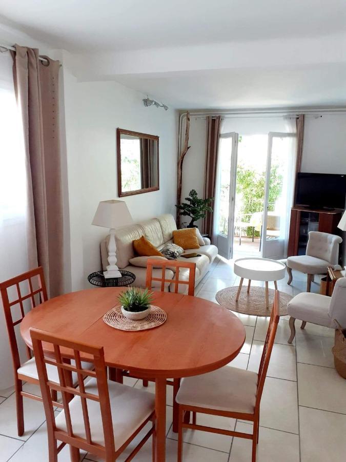 Appart Tres Cosy Et Confortable A Amelie Les Bains Luaran gambar